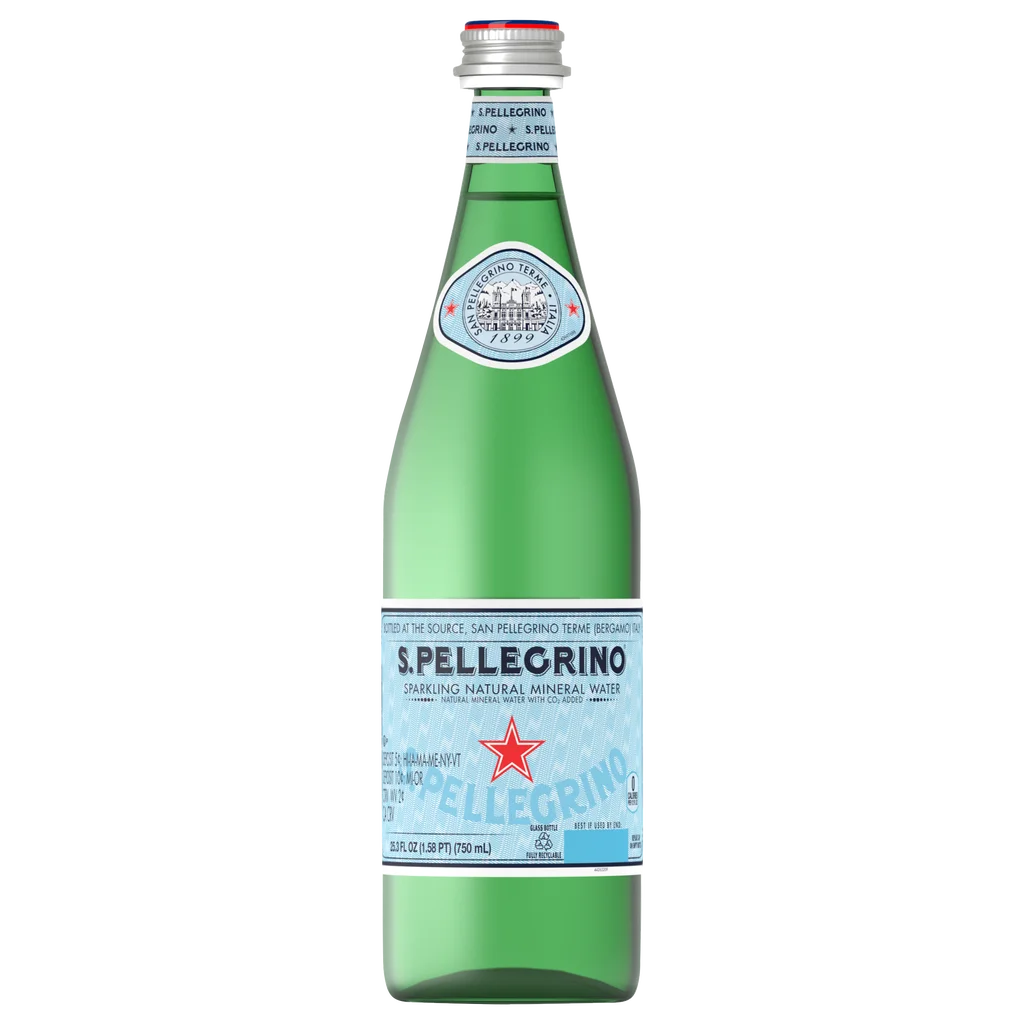 Agua Mineral Natural con Gas S.Pellegrino