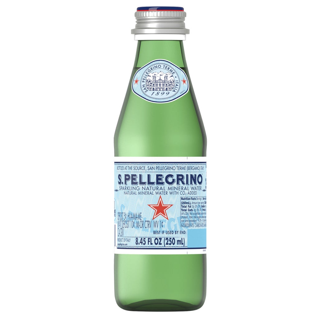 Agua Mineral Natural con Gas S.Pellegrino